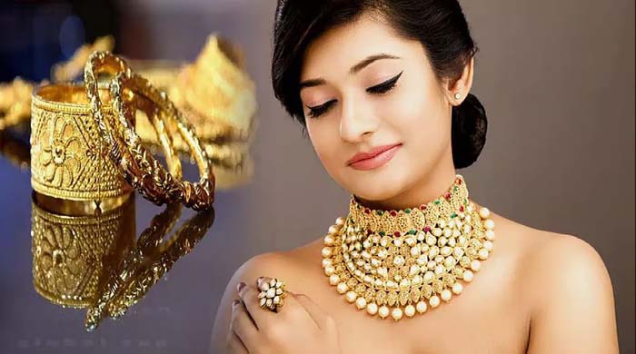 স্বর্ণ ও রুপার দাম ৭ আগস্ট ২০২৫ তারিখে ভরিতে ১,৫৭৪ টাকা কমেছে