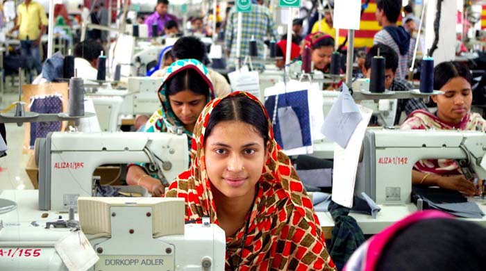 যুক্তরাষ্ট্রে পোশাক রপ্তানি নিম্নমুখী, কেন্দ্রীয় ব্যাংকের সতর্কতা