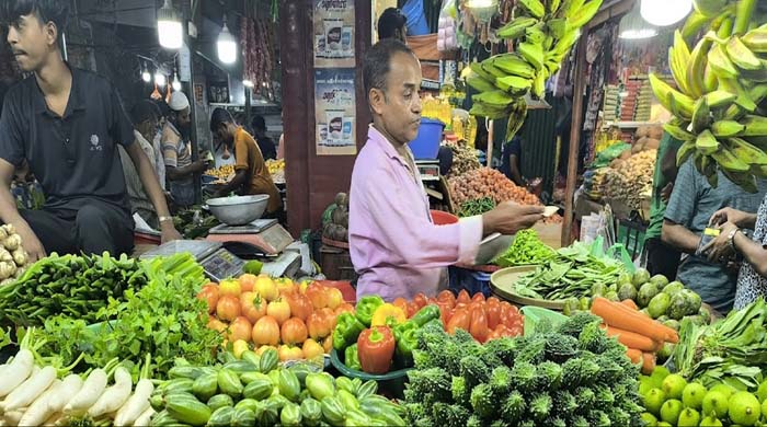 সবজির দাম রাজধানীতে দুই মাস ধরে নিয়ন্ত্রণের বাইরে