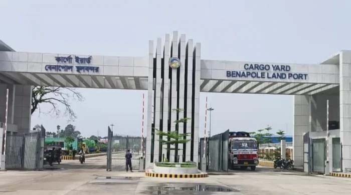 বেনাপোল বন্দরে আমদানি-রপ্তানি বন্ধ আজ জুলাই গণ-অভ্যুত্থান উপলক্ষে