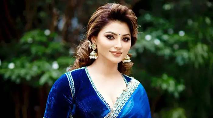 উত্তরাখণ্ড প্রাকৃতিক বিপর্যয় দেখে সারা আলি খান ও উর্বশী রাউতের উদ্বেগ