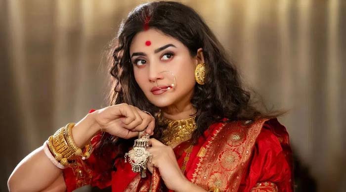 দেবলীনা দত্ত