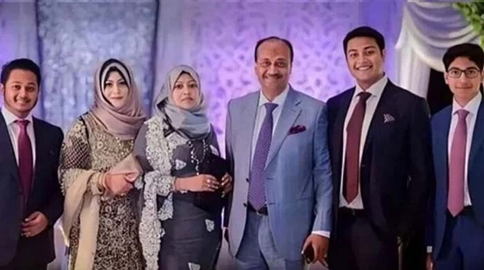 ৭৫ কোটি টাকার কর ফাঁকি: এস আলম গ্রুপের দুই ছেলে ও কর কর্মকর্তাদের বিরুদ্ধে দুদকের মামলা