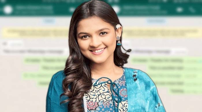 সাদিয়া আয়মান: পডকাস্ট ‘কনেকশন আনলকড’-এ নতুন যাত্রা শুরু