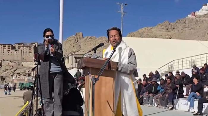 লাদাখে সোনম ওয়াংচুক গ্রেফতার, জাতীয় নিরাপত্তা আইনে মামলা