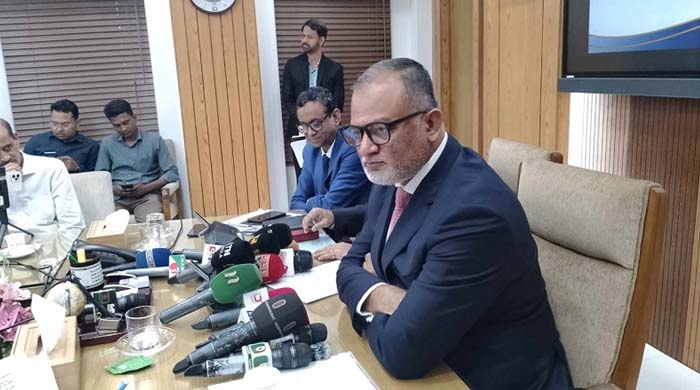 বাণিজ্য সহজীকরণ: অপ্রয়োজনীয় প্রবিধান বাতিল ও আমদানি-রপ্তানি সহজ করার ঘোষণা