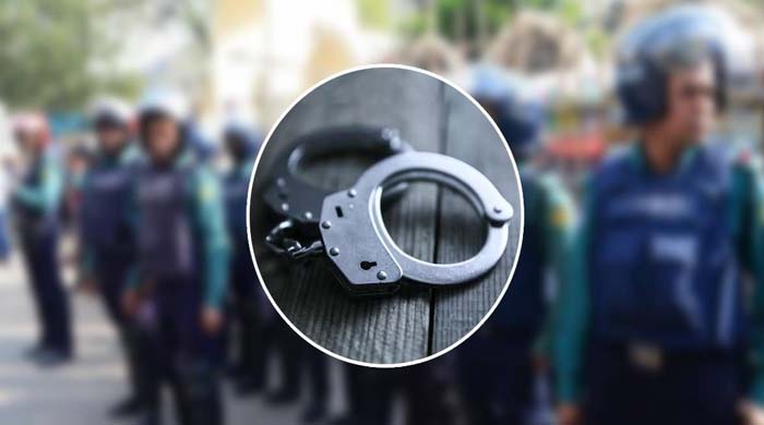 পুলিশের অভিযান: একদিনে ১ হাজার ৮৬৬ জন গ্রেফতার