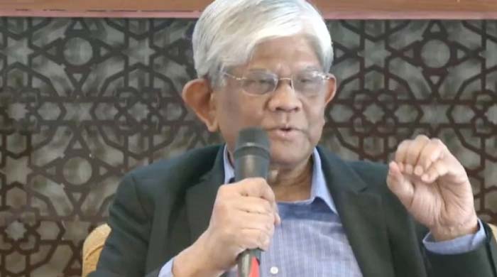 ডলার রিজার্ভ বাংলাদেশ এখন আপৎকালীন পরিস্থিতির জন্য যথেষ্ট নয় :অর্থ উপদেষ্টা