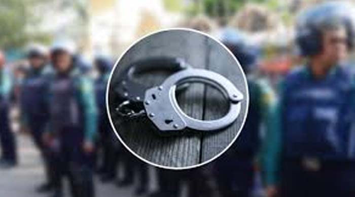 পুলিশের বিশেষ অভিযানে ২৪ ঘণ্টায় গ্রেপ্তার ১,৬৪৪ জন